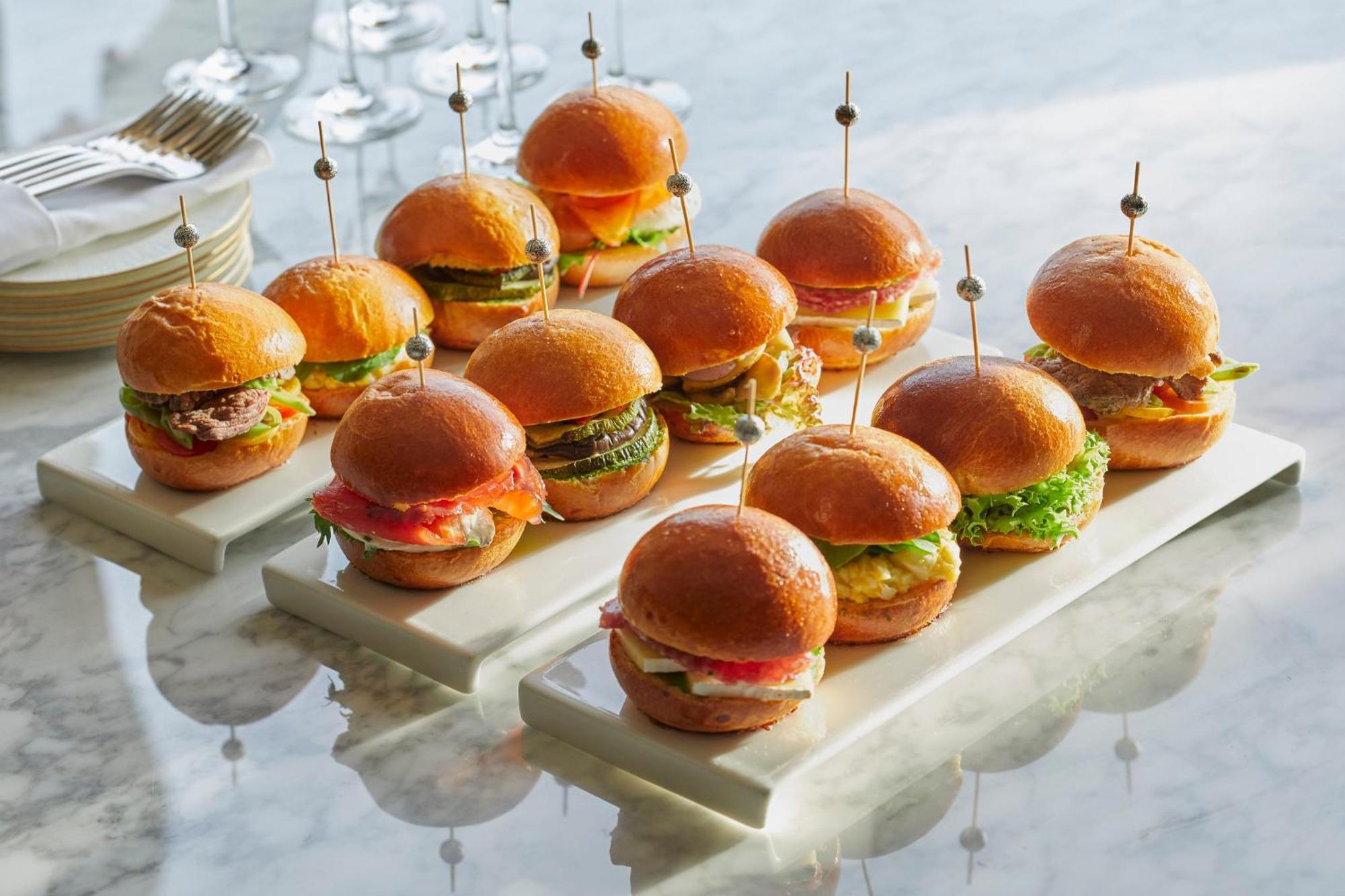 Mandarin Oriental, Santiago Hotel Kültér fotó Finger sandwiches