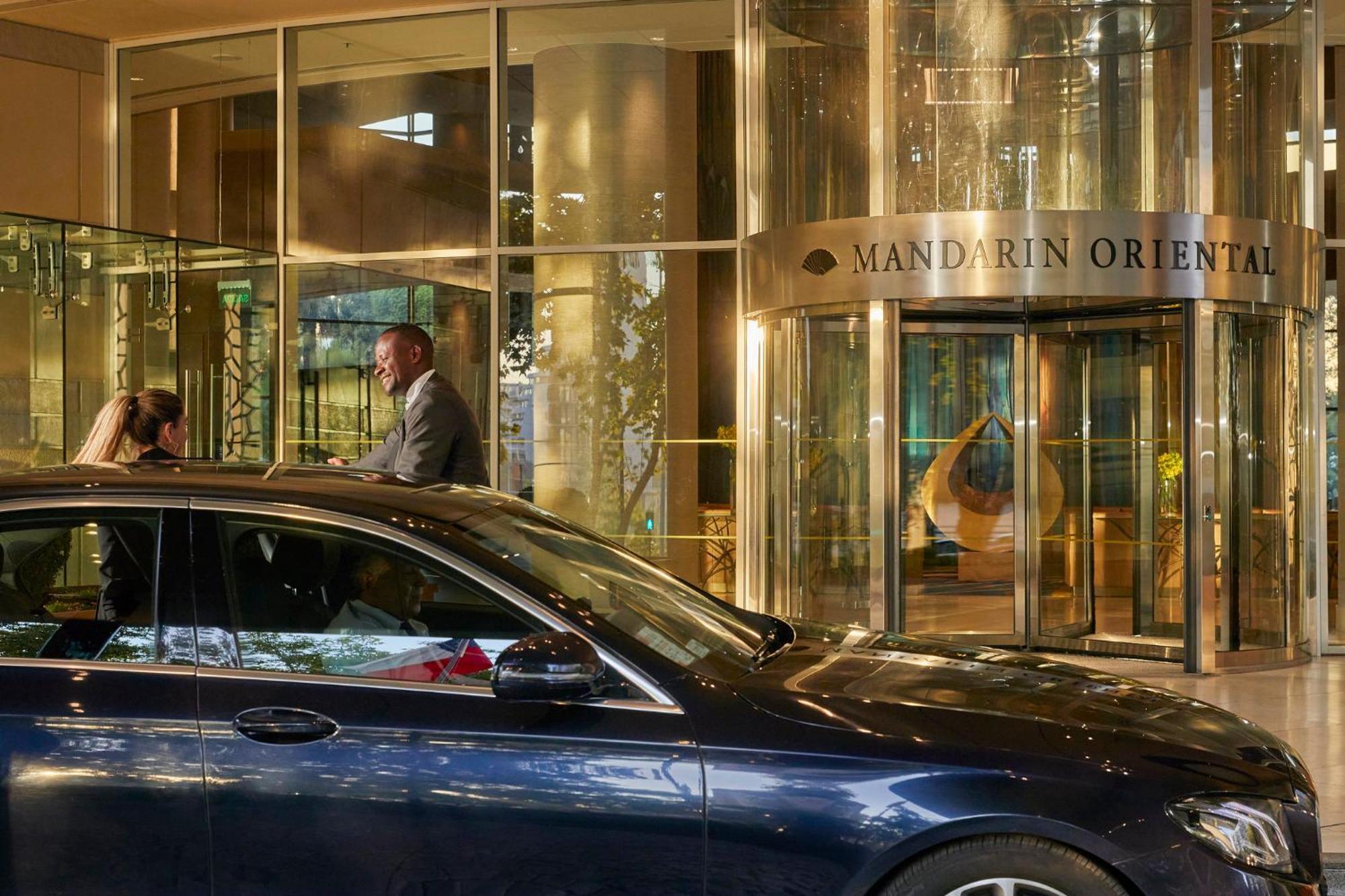 Mandarin Oriental, Santiago Hotel Kültér fotó Mandarin Oriental Munich